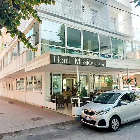 莫妮卡酒店 酒店 3*