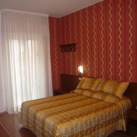 Hotel Monica 3*