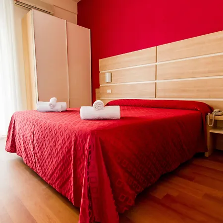 Monica Hotel
