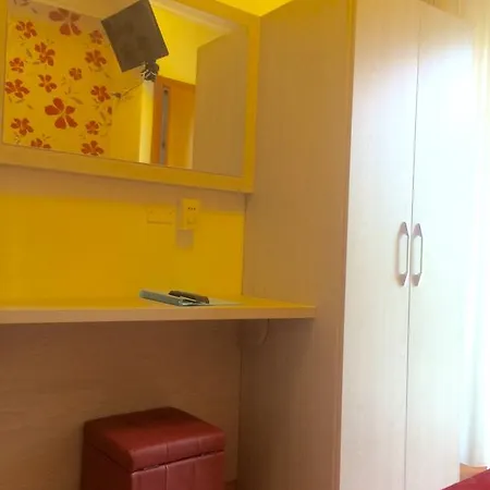 Monica Hotel