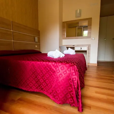 Hotel Monica Rímini